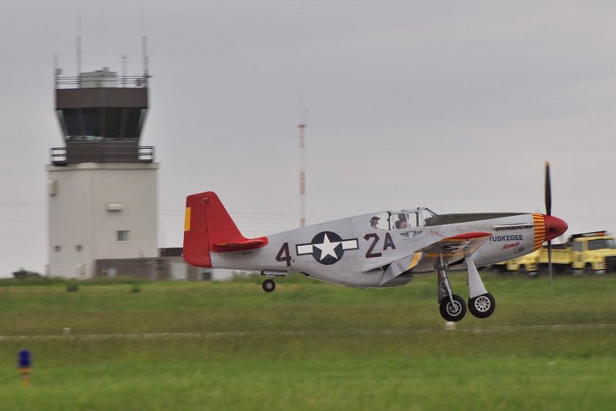 Red Tail P-51 DSC 6510